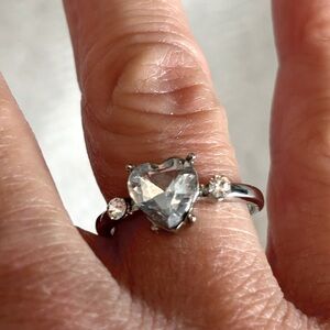 Silver plated, crystal stone ring size 6NWOT